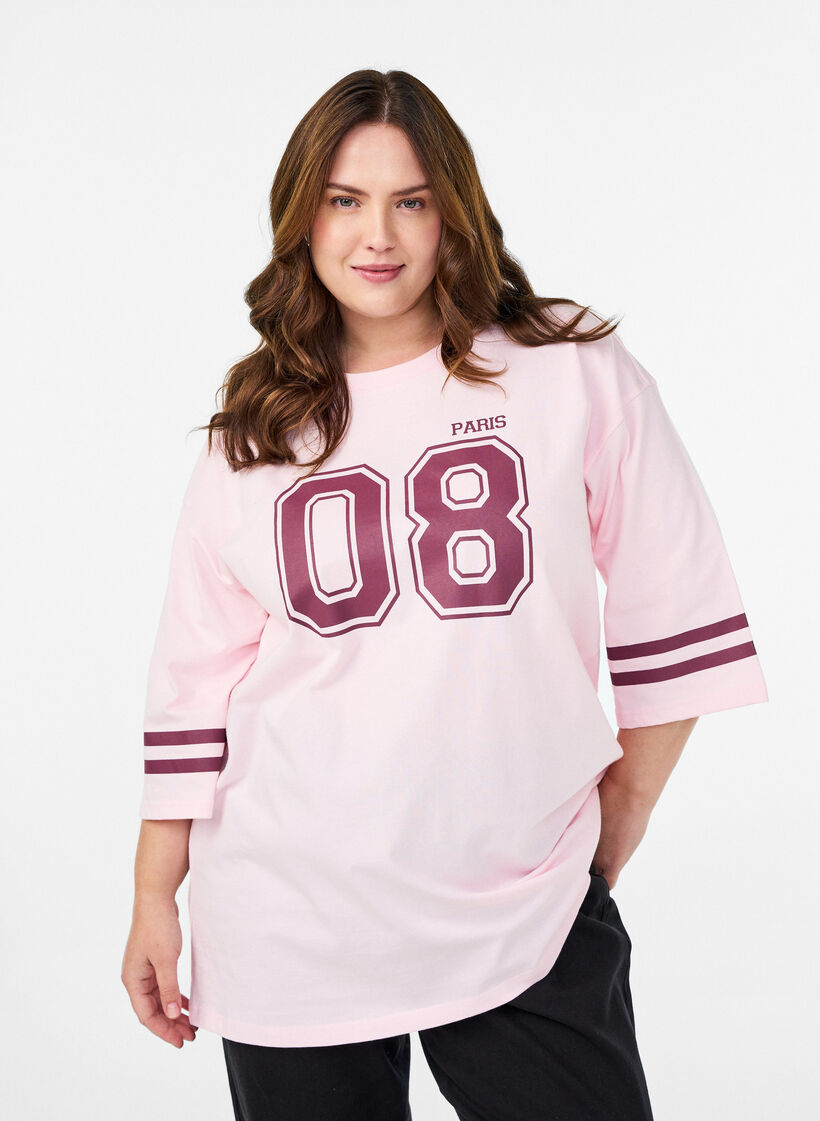 Oversized college T-shirt with 3/4 sleeves, Pink, Model image number 0