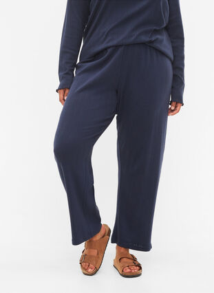 Pyjama trousers in cotton with pattern, Navy Blazer, Model image number 2