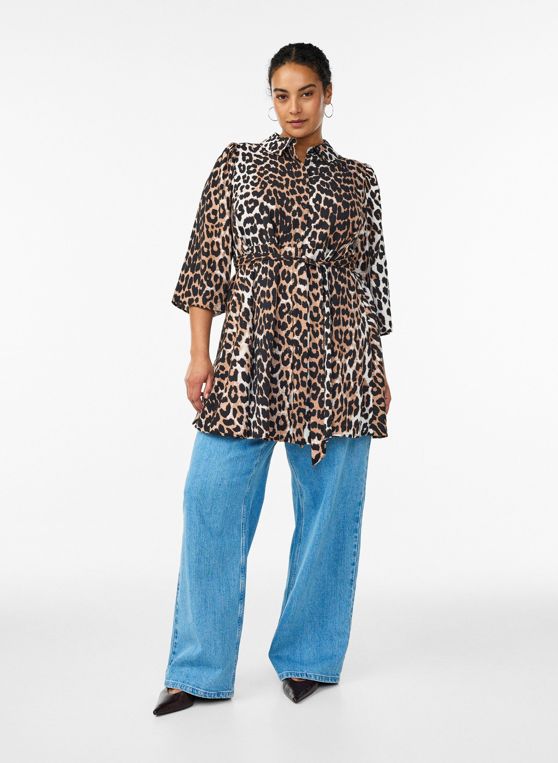 ZizzifashionPatterned tunic with a tie-belt and 3/4 sleeves, Brown, Model image number 1