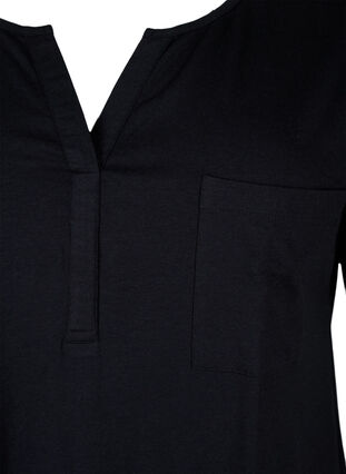 V-neck T-shirt with chest pocket, Black, Packshot image number 2