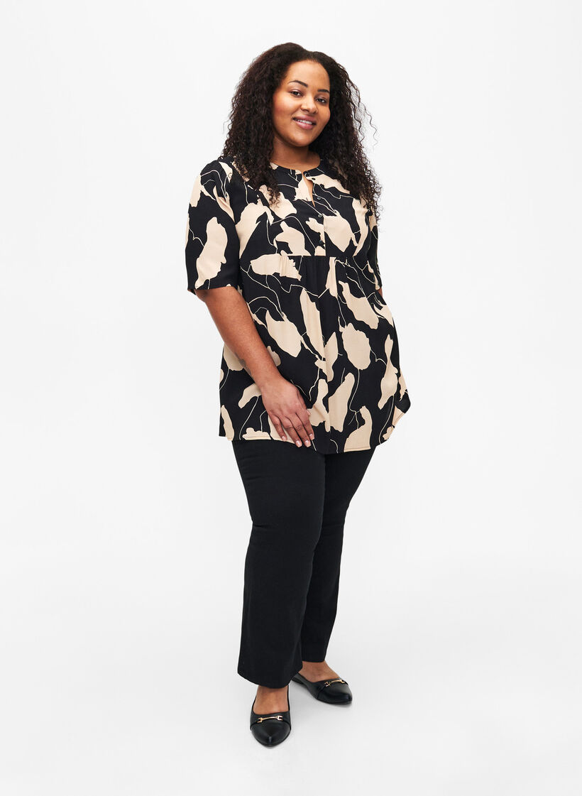 Printed tunic in viscose, Black AOP, Model image number 2