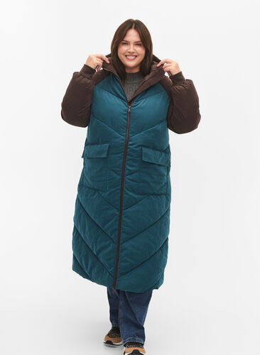 Long colorblock winter jacket with hood, Deep Teal Comb, Model image number 3