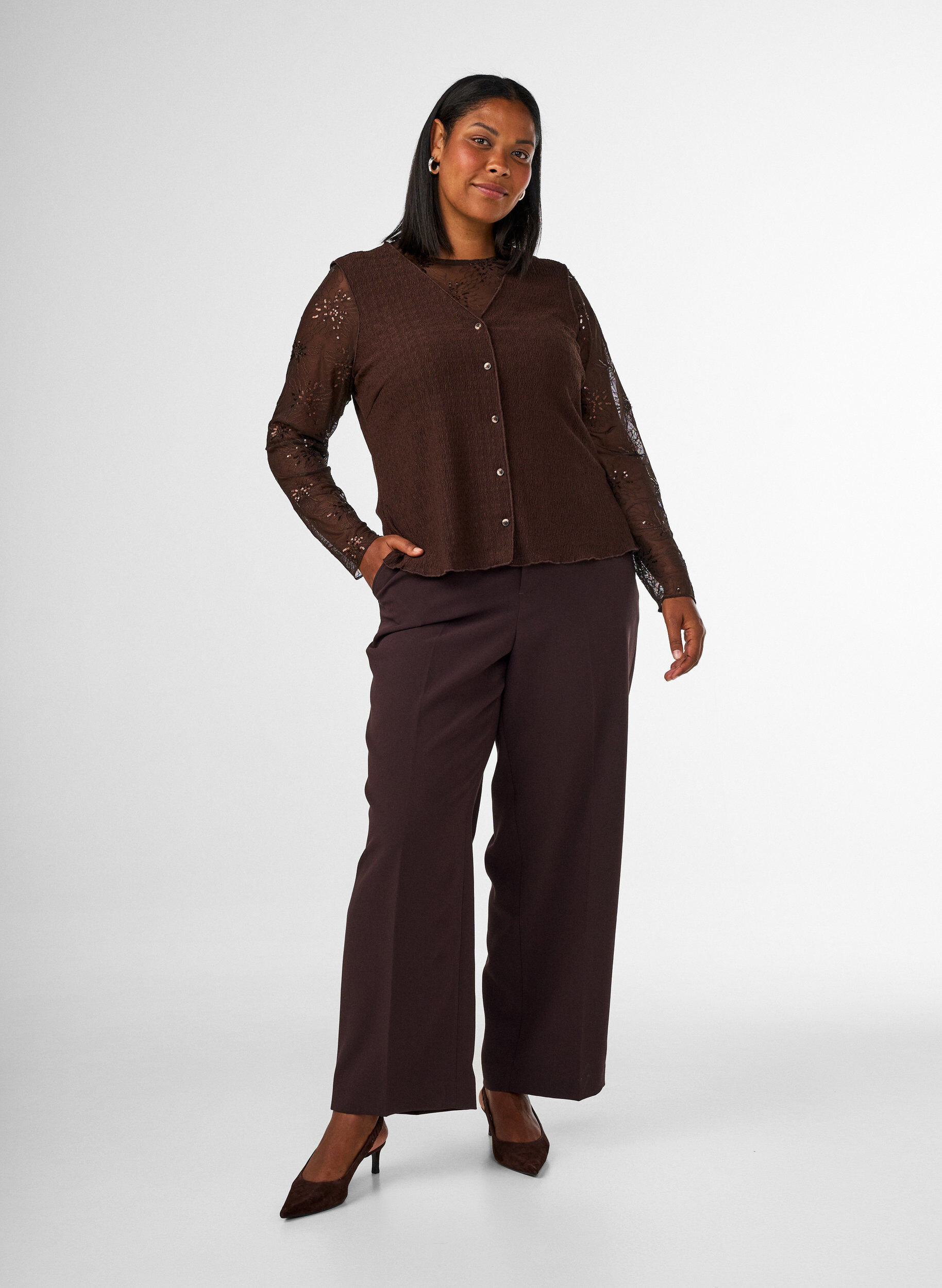 ZizzifashionSleeveless top with a wavy texture and button fastening, Brown, Model image number 1