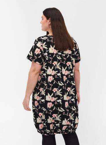 Short-sleeved, printed cotton dress, Black Rose Flowers, Model image number 1