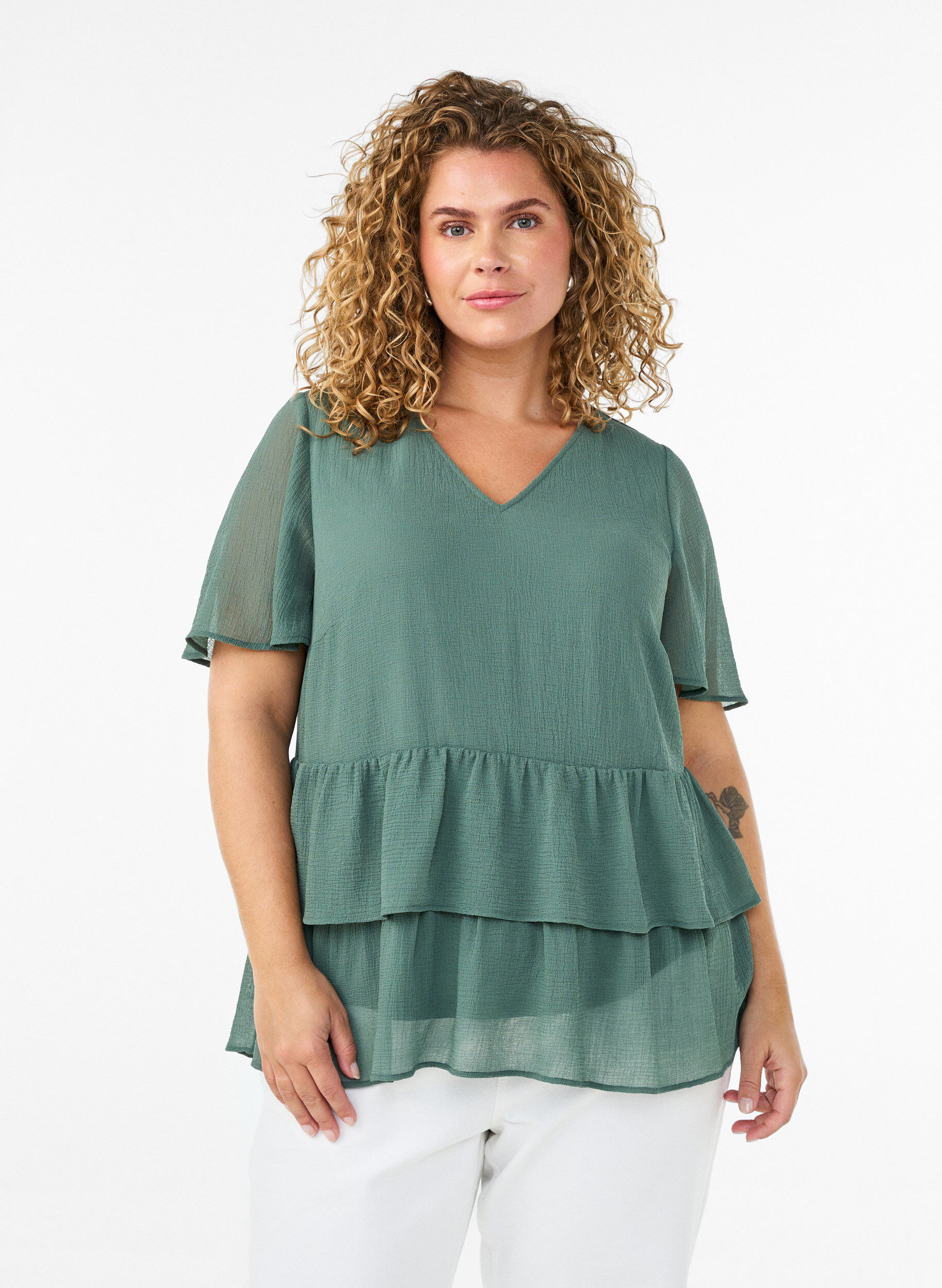 ZizzifashionBlouse with V-neck and ruffles, Green, Model image number 0