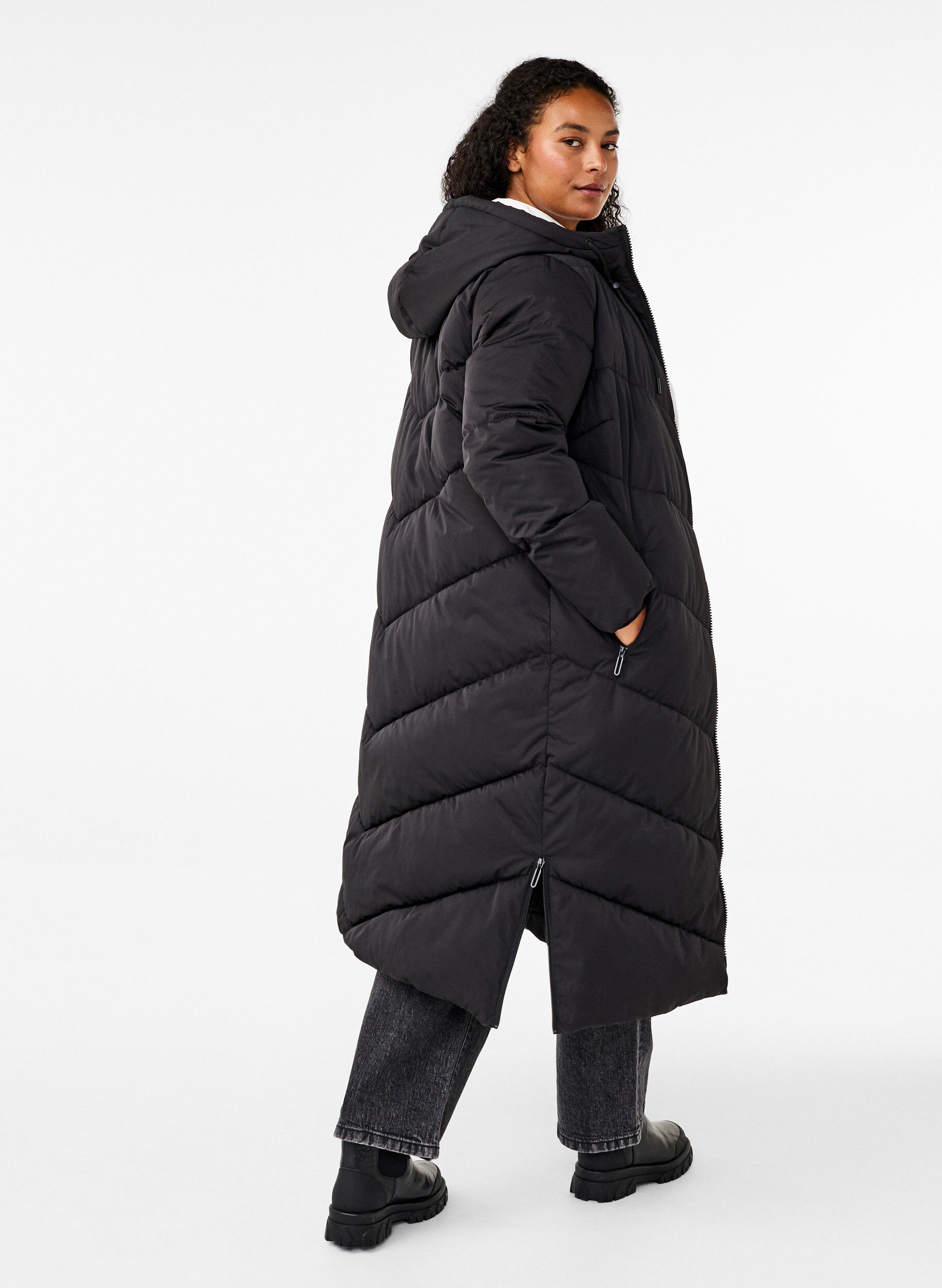ZizzifashionLong puffer coat with hood and pockets, Black, Model image number 2