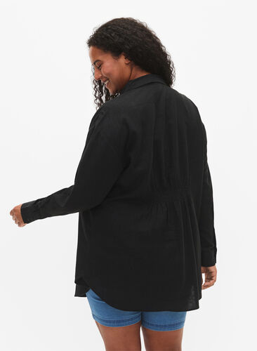 Long shirt in linen-viscose blend, Black, Model image number 1