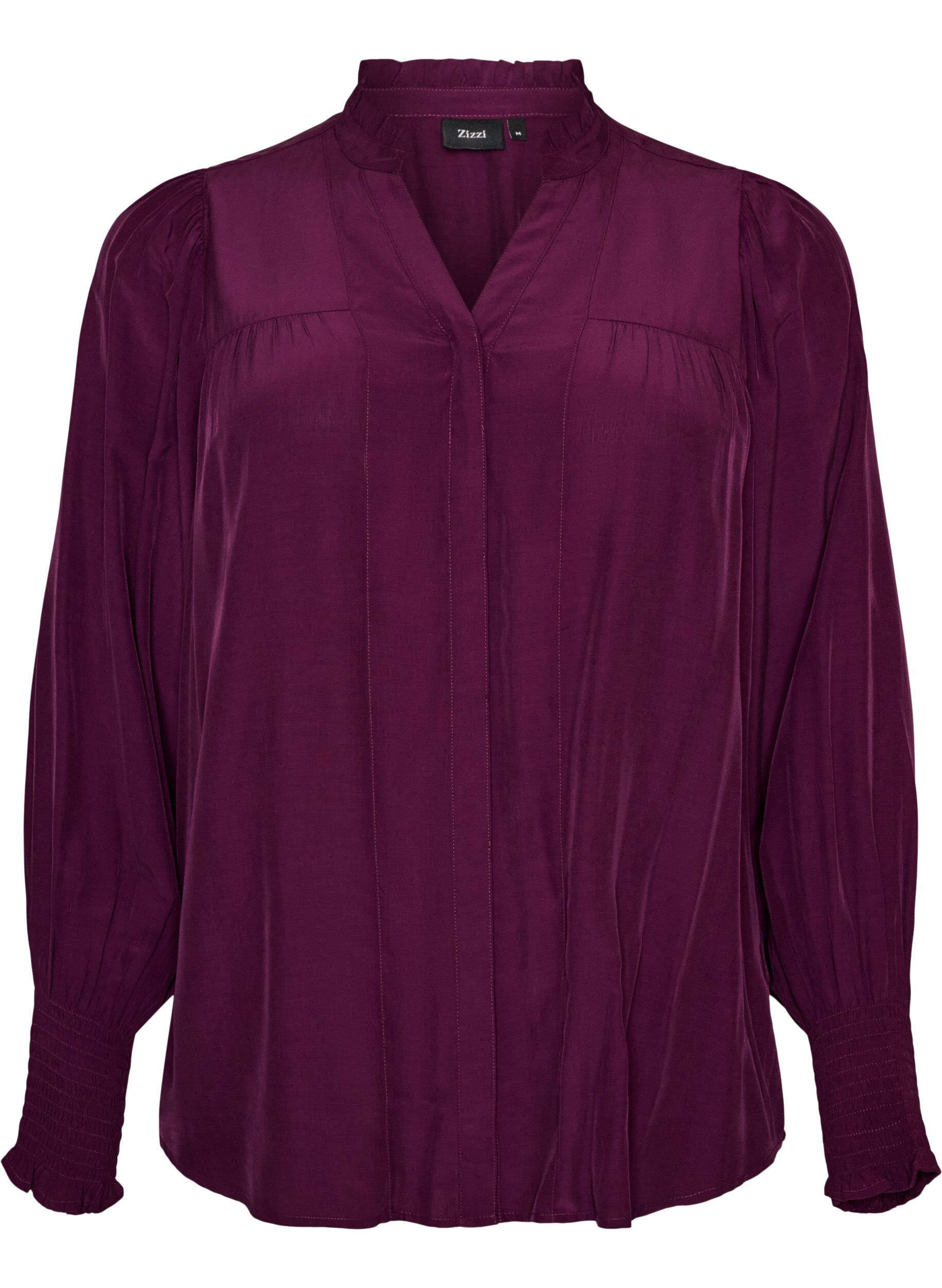 Blouse with ruffle collar and ruching