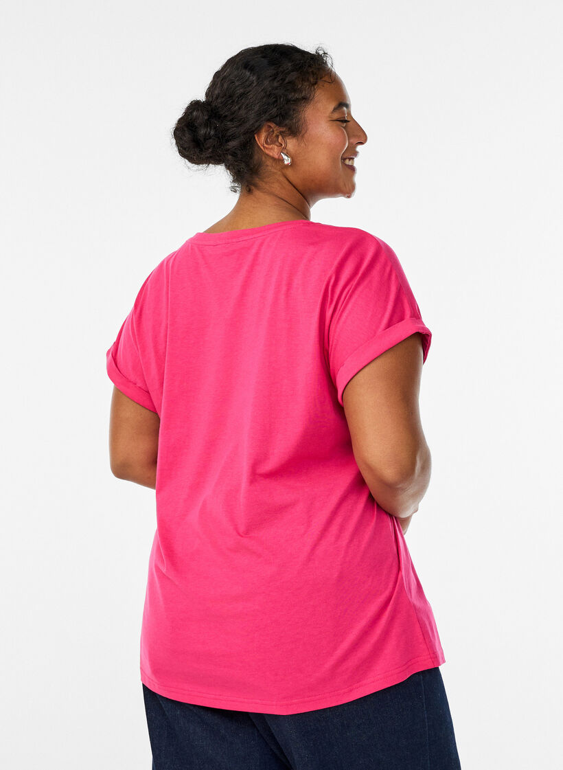 Short-sleeved t-shirt in a cotton blend, Pink, Model image number 2