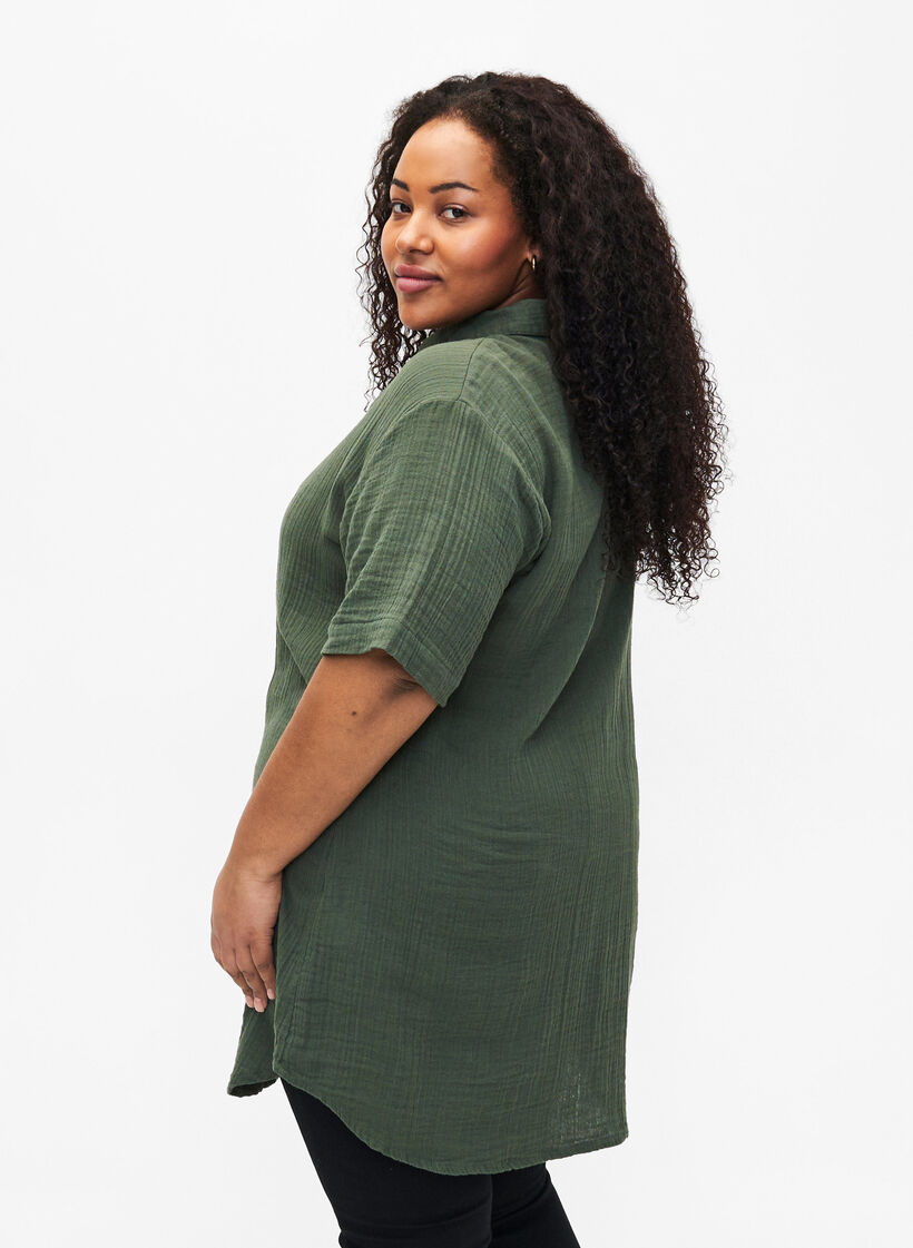 Short sleeve shirt with buttons, Thyme, Model image number 1