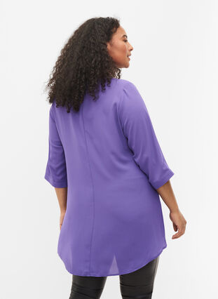 with 3/4 sleeves and v cutting, Ultra Violet, Model image number 1
