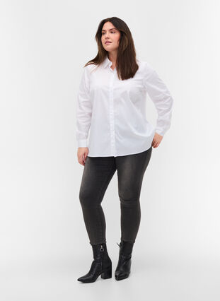 Classic shirt with collar and buttons, Bright White, Model image number 2