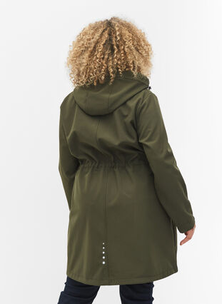 Long, hooded softshell jacket, Forest Night Solid, Model image number 1
