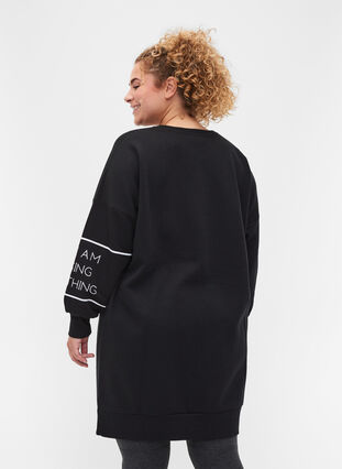 Sweater dress with long sleeves and print details, Black, Model image number 1