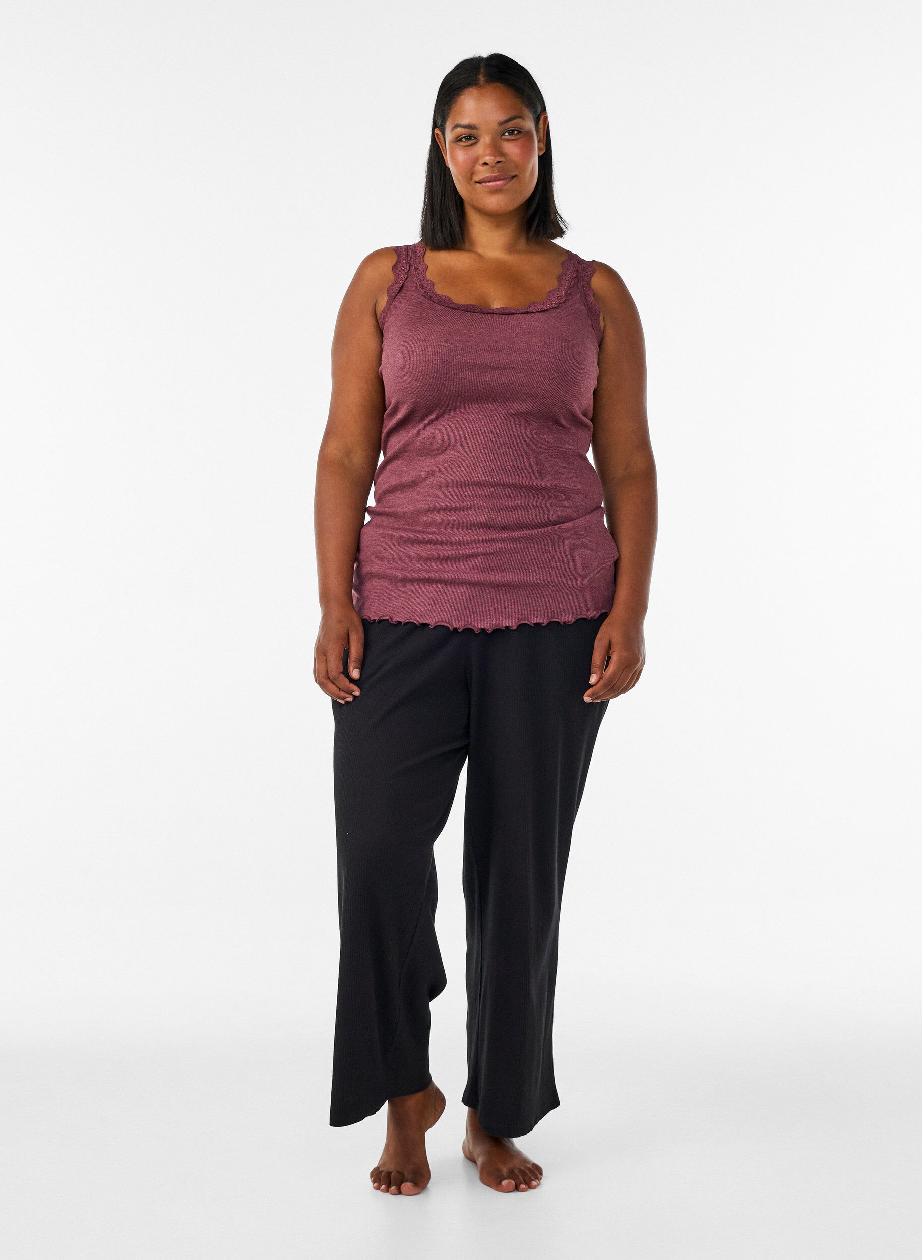 ZizzifashionRibbed top with lace trim, Red, Model image number 1