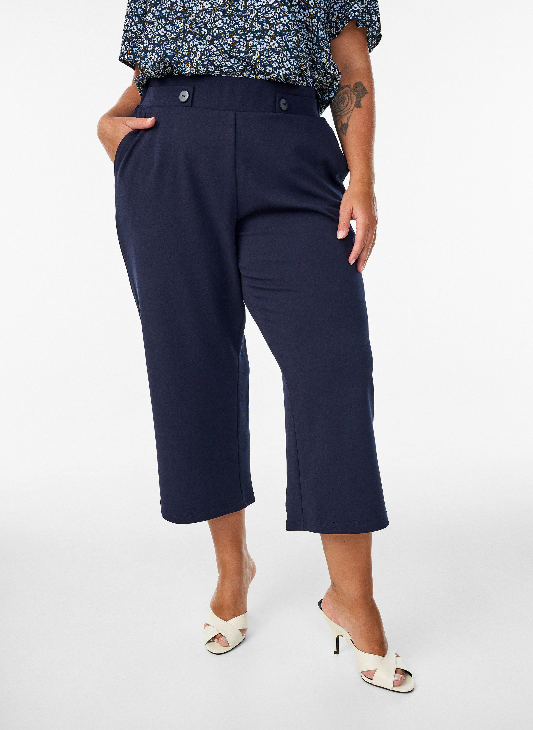ZizzifashionAnkle length trousers with loose fit, Blue, Model image number 2