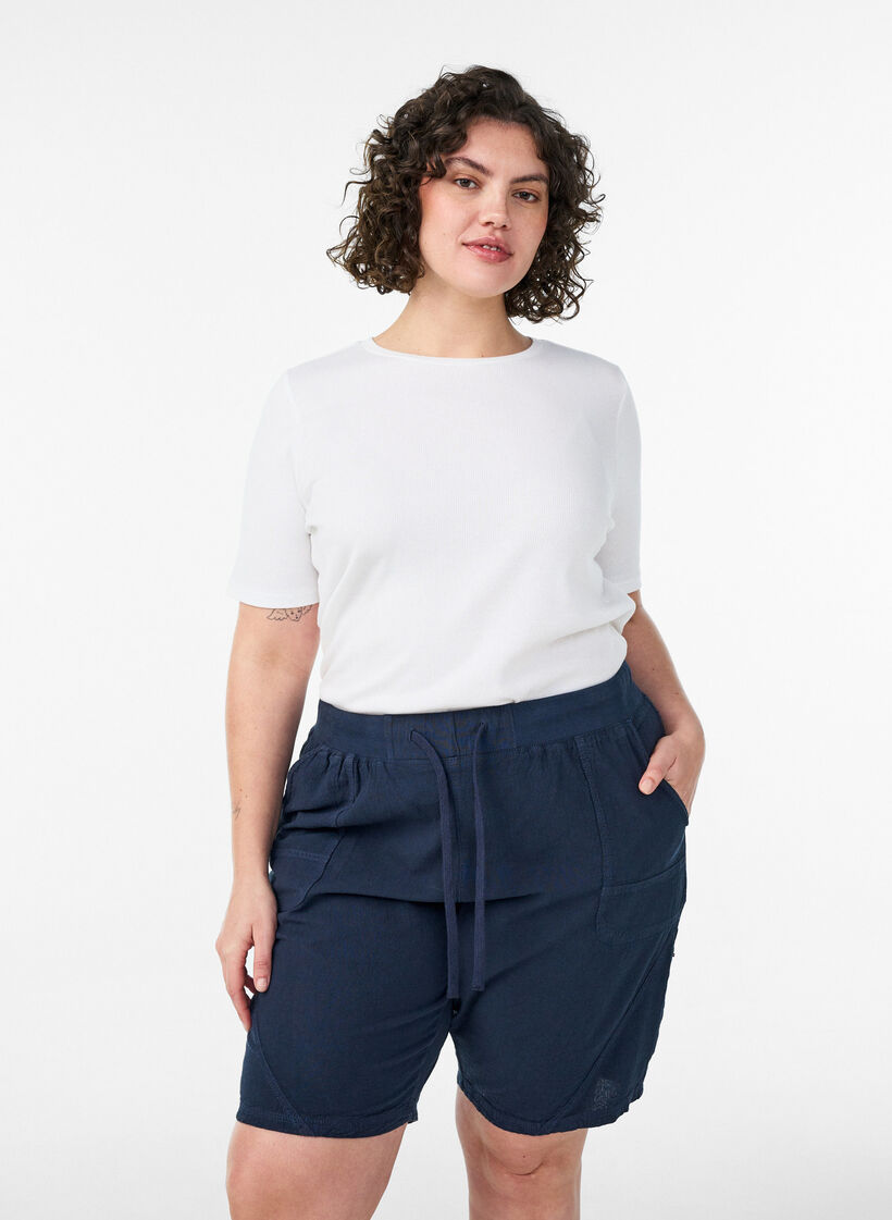 Loose cotton shorts with pockets, Blue, Model image number 0