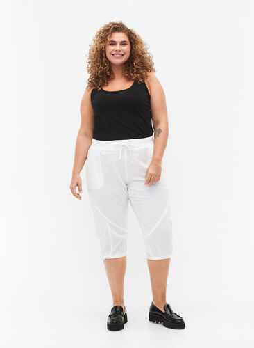 Cotton Capri trousers , Bright White, Model image number 0