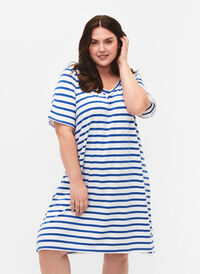 Striped jersey dress with short sleeves, Blue Stripes, Model