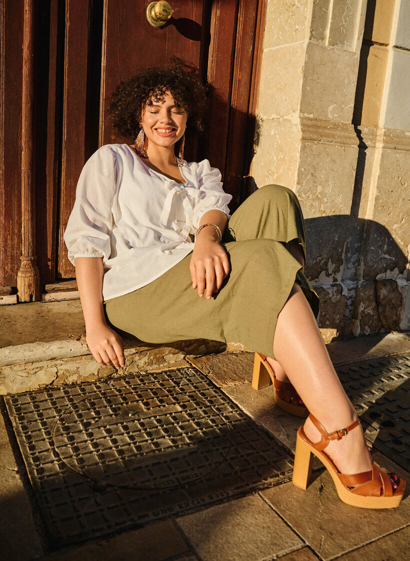 7/8 cotton blend pants with linen, Deep Lichen Green, Image image number 0