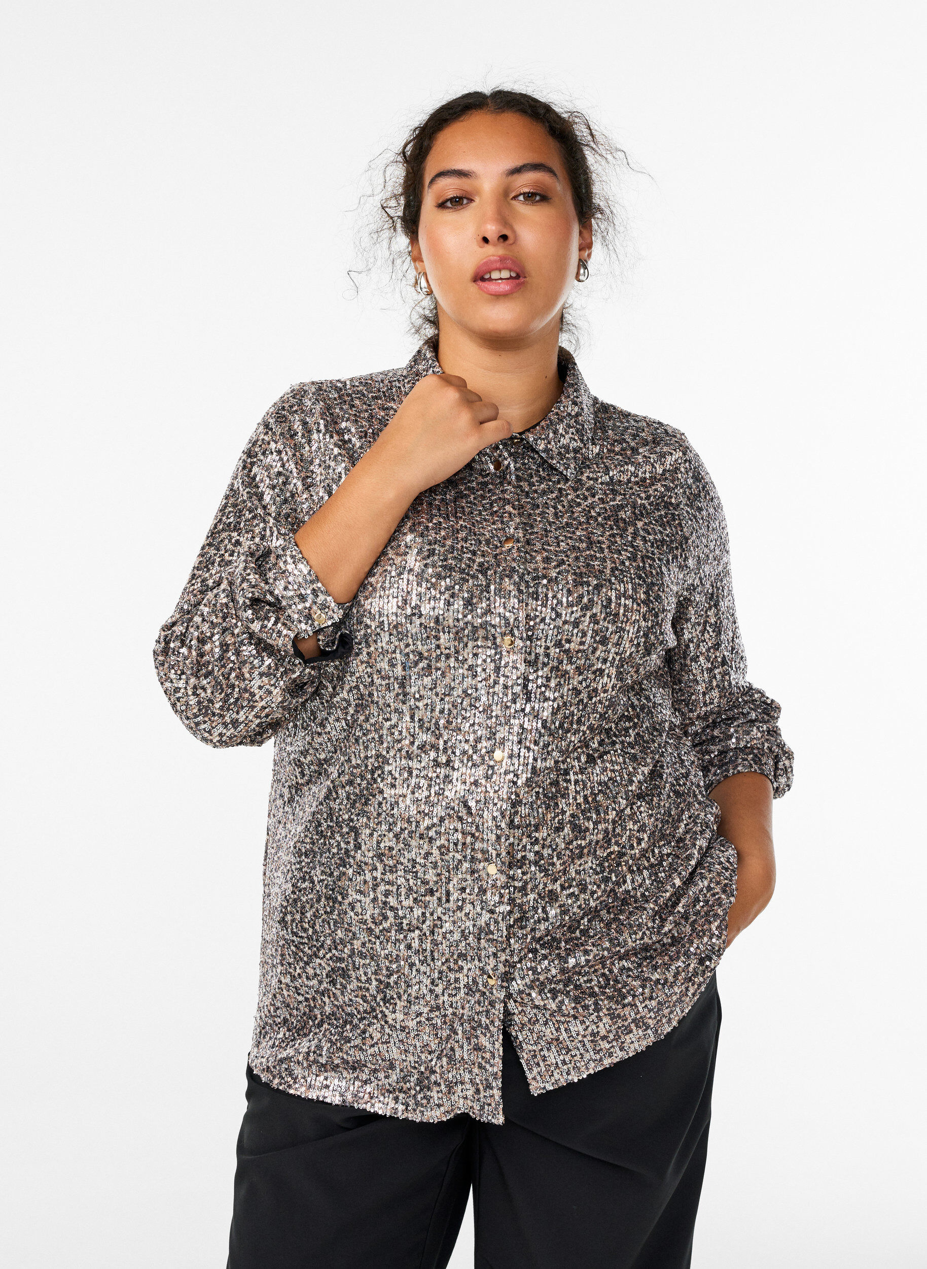 Sequin shirt with long sleeves, Brown, Model
