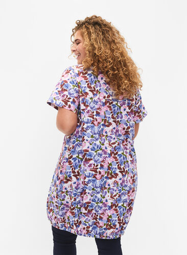 Short-sleeved cotton dress with floral print, Cloud D. Flower AOP, Model image number 1
