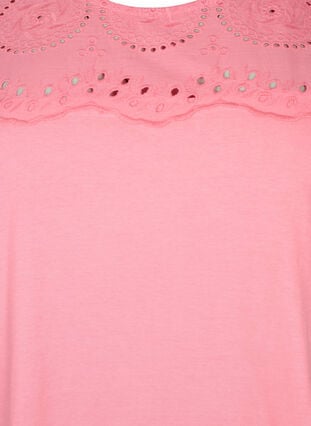 Organic cotton T-shirt with broderie anglaise, Strawberry Pink , Packshot image number 2