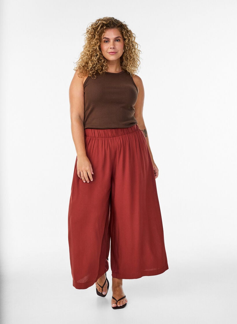 Culottes in viscose with a high waist and wide legs, Red, Model image number 0
