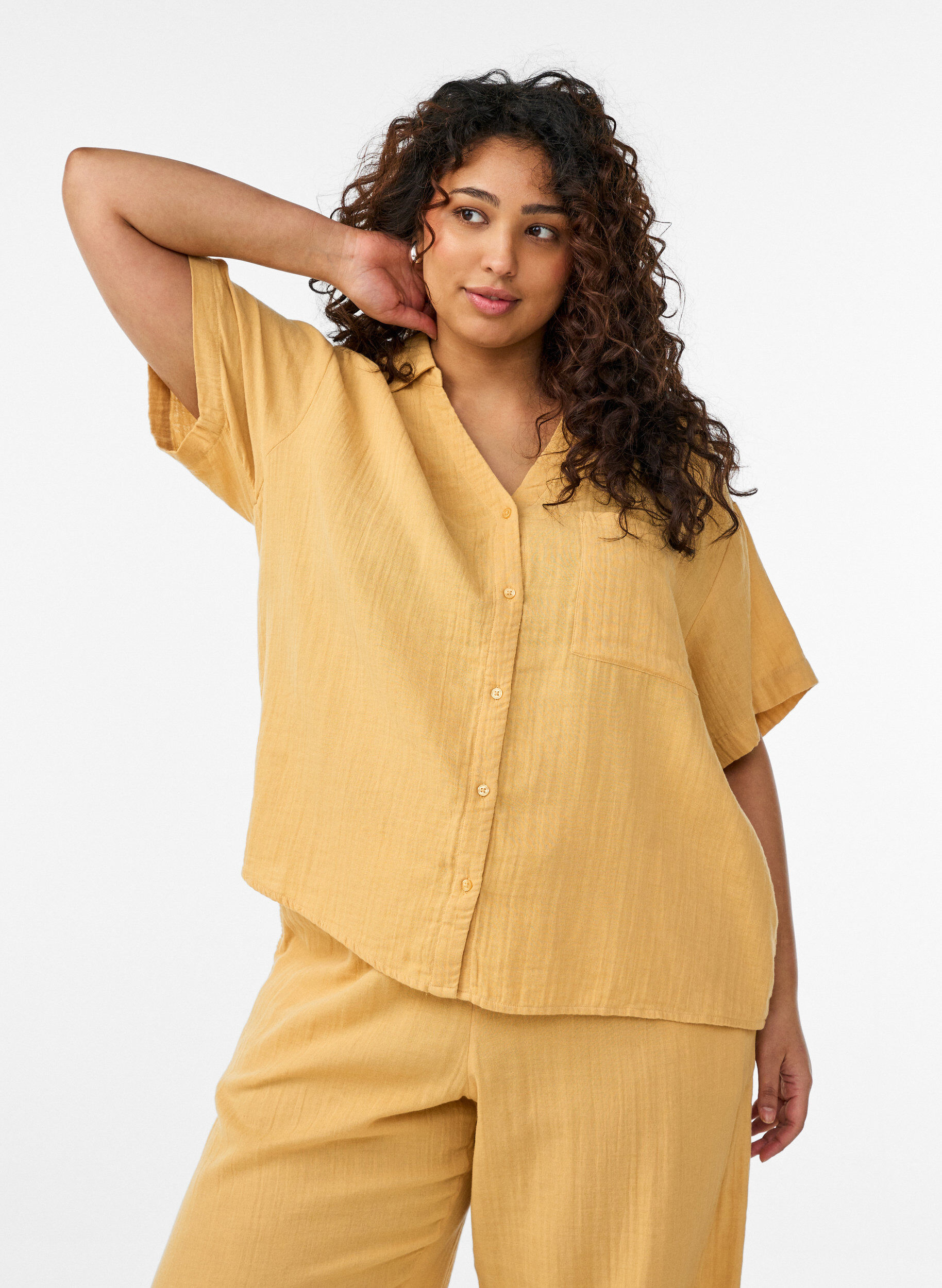 Zizzifashion Cotton muslin blouse with short sleeves, Yellow, Model image number 0