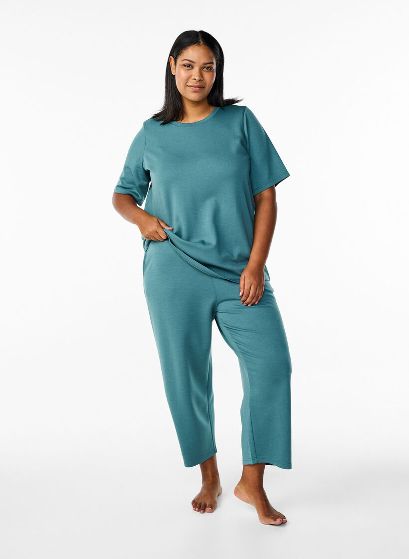 7/8 modal mix pants with pockets, Green, Model image number 0