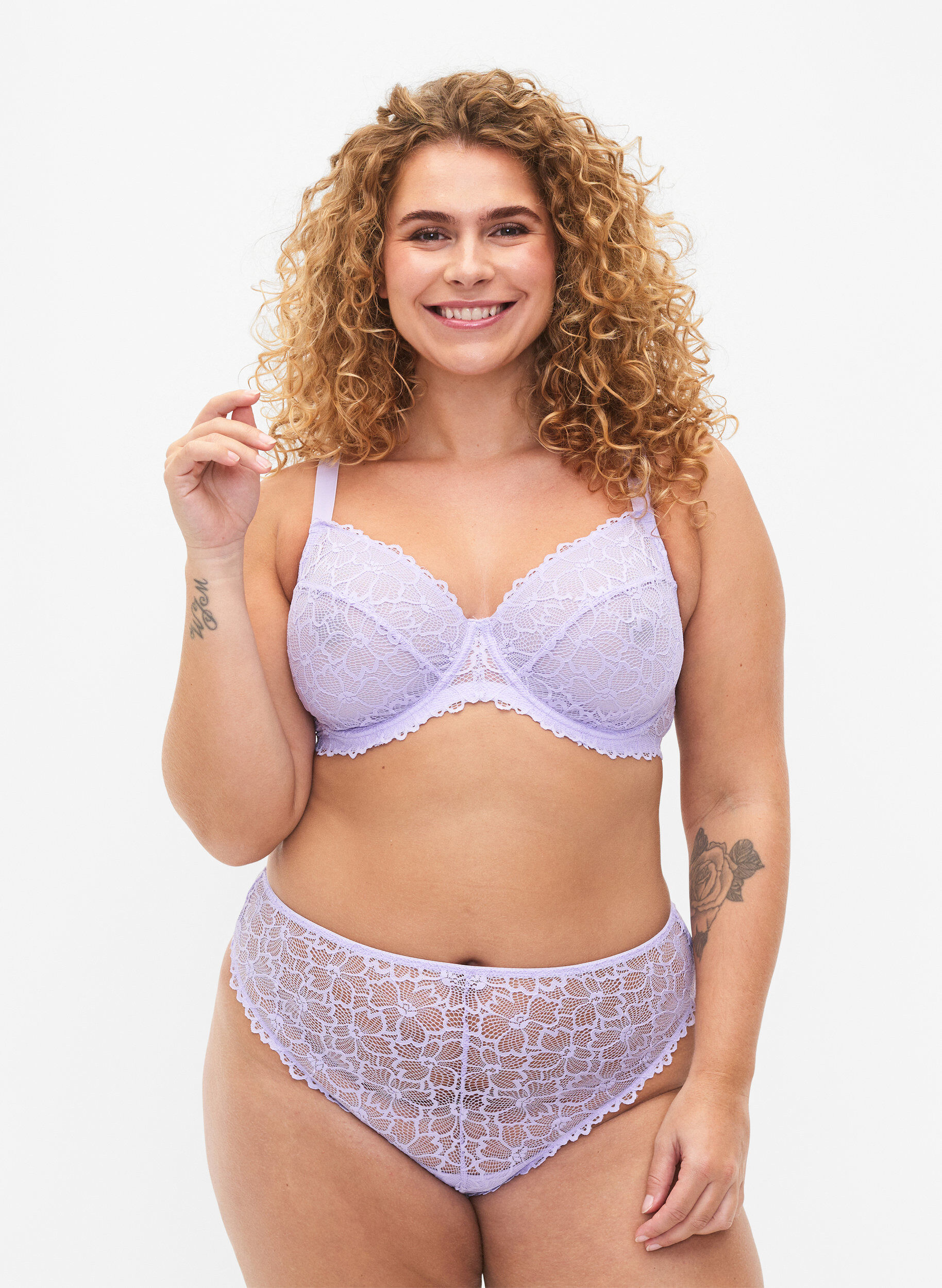 ZizzifashionFloral lace thong with regular waist, Purple, Model image number 0