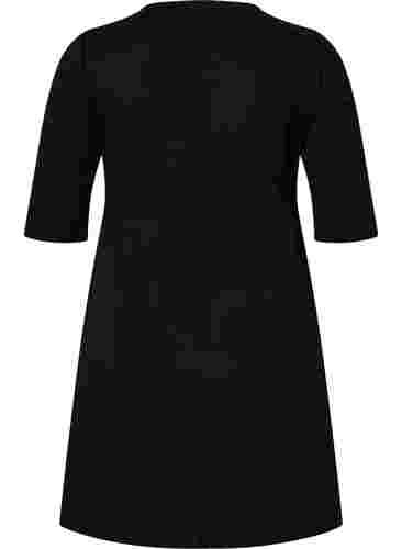 Monochrome dress with 3/4 sleeves and slit, Black, Packshot image number 1