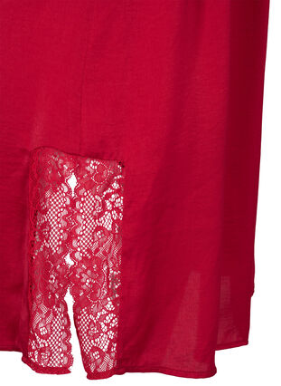 Nightgown with lace and slits, Rhubarb, Packshot image number 3