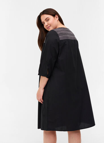 Cotton dress with smock and an A-line, Black, Model image number 1