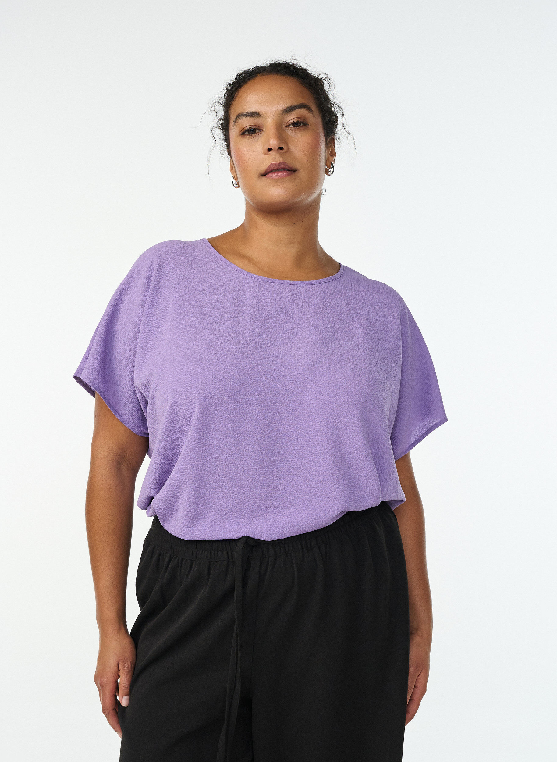 Zizzifashion Blouse with short sleeves and a round neckline, Purple, Model image number 0