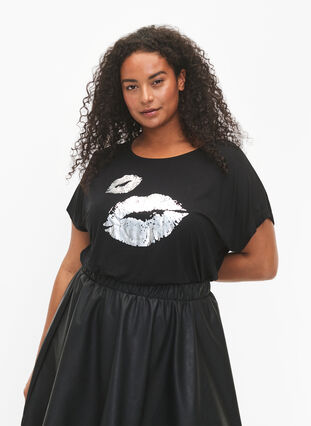 Short-sleeved viscose t-shirt with print, Black W. Lips, Model image number 0