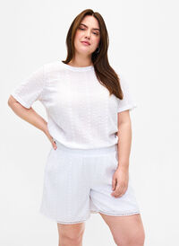 Shorts with a textured pattern, Bright White, Model