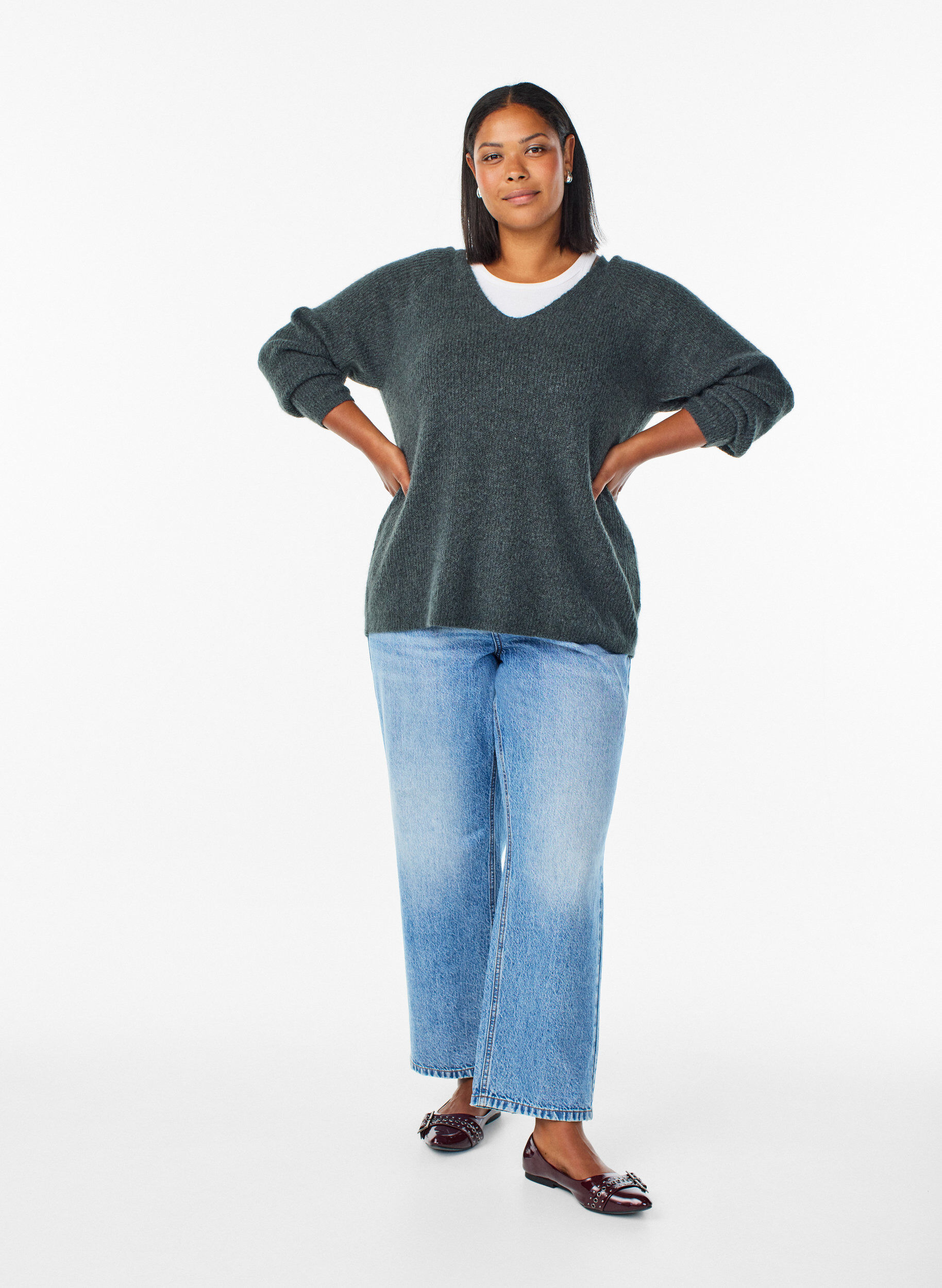 ZizzifashionKnitted blouse with V-neck and raglan sleeves, Green, Model image number 1