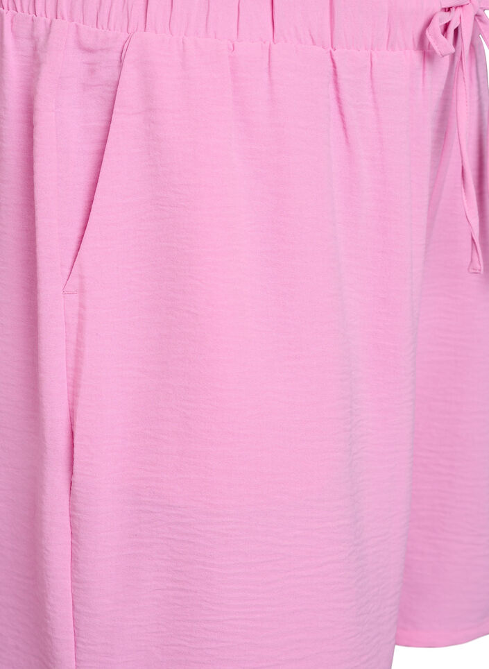 Shorts with pockets and elastic waistband, Pink, Packshot image number 2