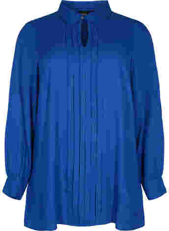 Long-sleeved viscose blouse with shirt collar