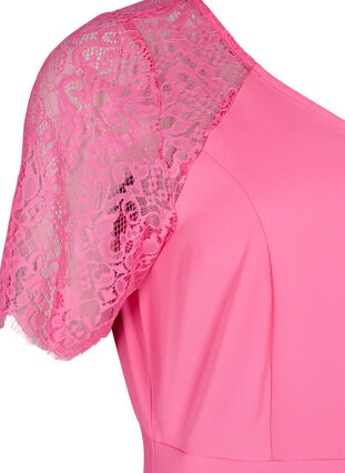 Midi dress with short lace sleeves - Pink - Sz. 40-64 - Zizzifashion Midi dress with short lace sleeves - Pink - Sz. 40-64 - Zizzifashion
