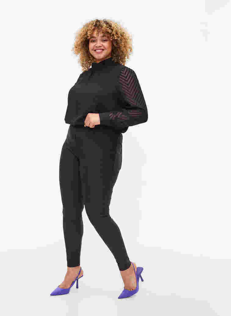 Shiny leggings with back pockets 7/8 length, Black, Model image number 2