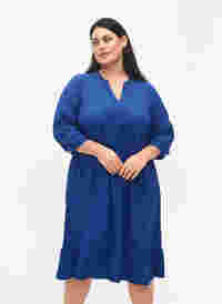  Plain midi dress with 3/4 sleeves, True blue, Model