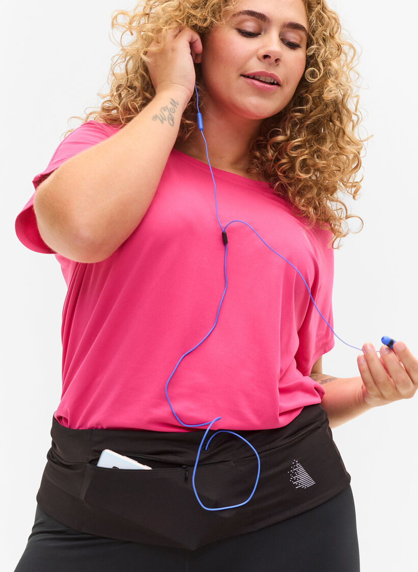 Reflector running belt with pockets, Black, Model image number 2