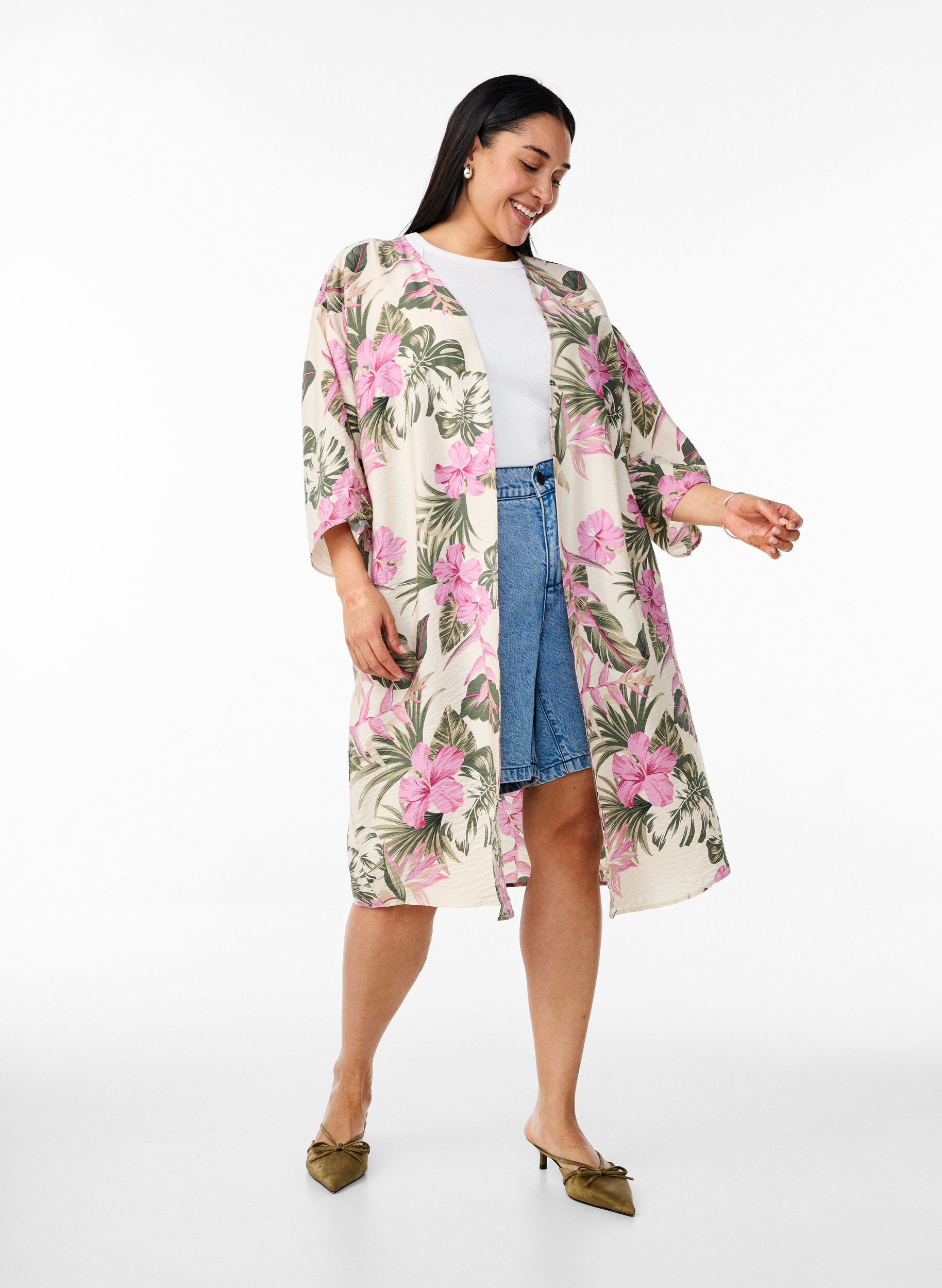 ZizzifashionViscose kimono with 3/4 sleeves, Vanilla, Model image number 1