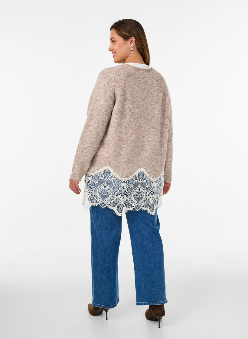 Knitted blouse with raglan sleeves and a wide lace trim, Beige, Model image number 2