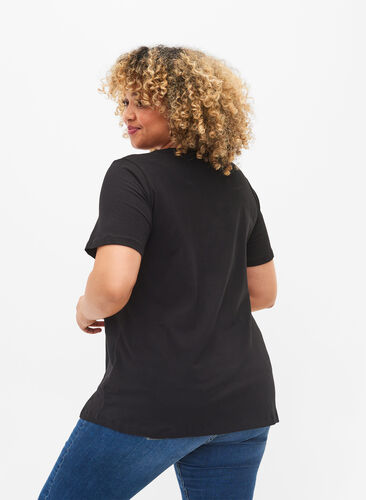 Basic plain cotton t-shirt, Black, Model image number 1