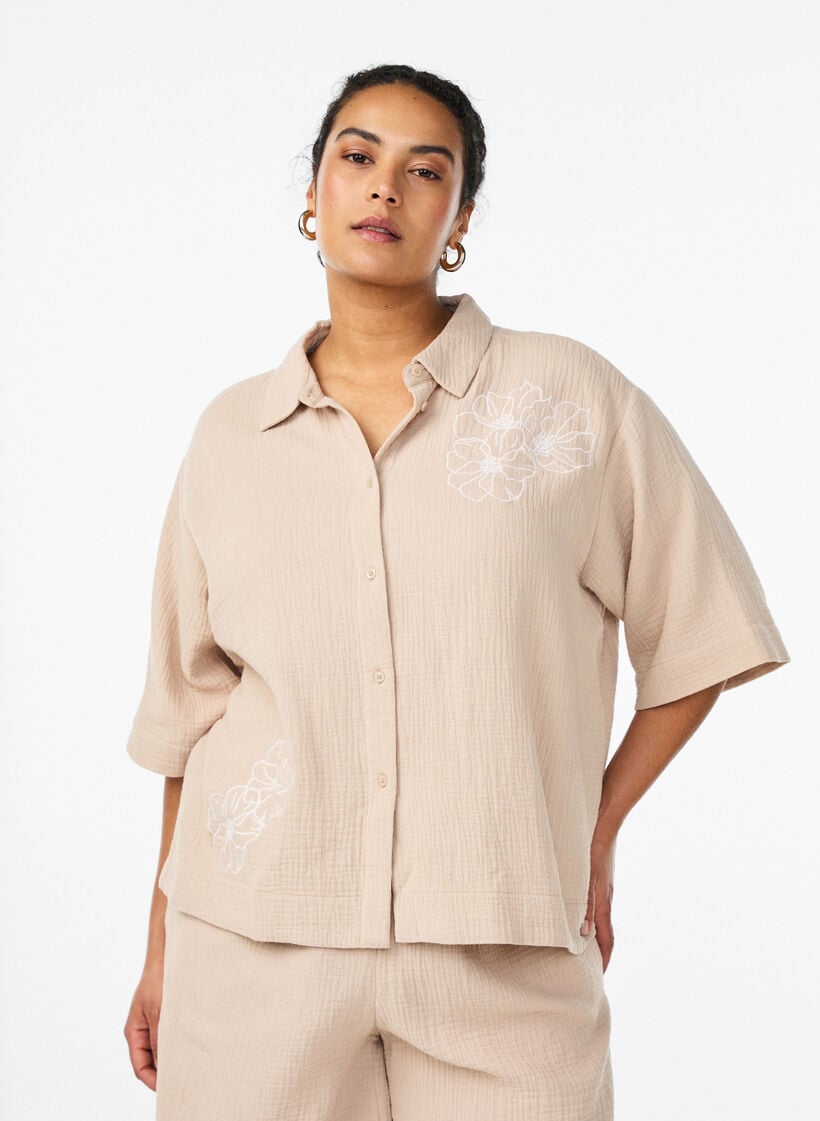 Cotton muslin shirt with embroidered details, Beige, Model image number 0