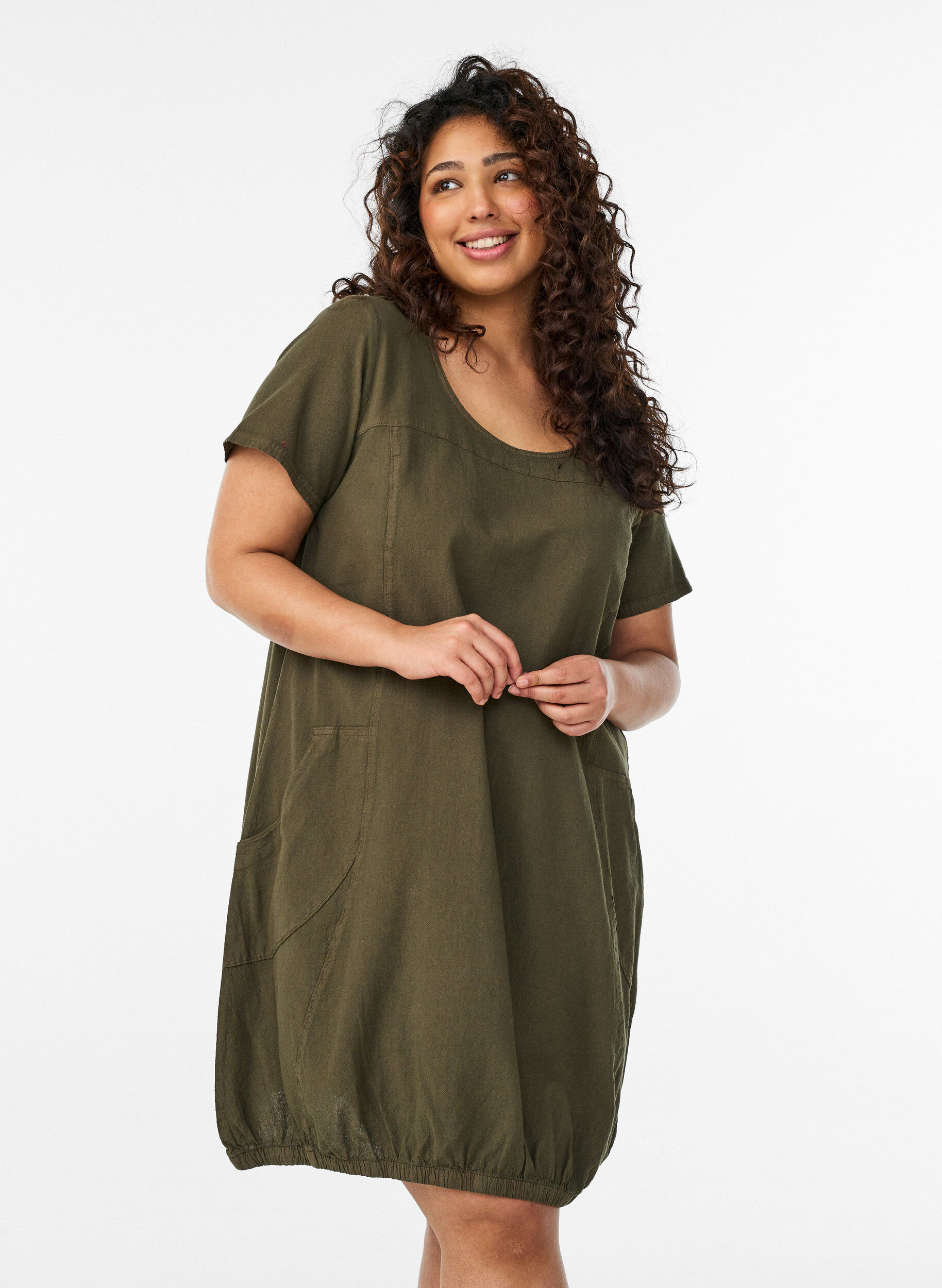 Short-sleeved cotton dress, Green, Model