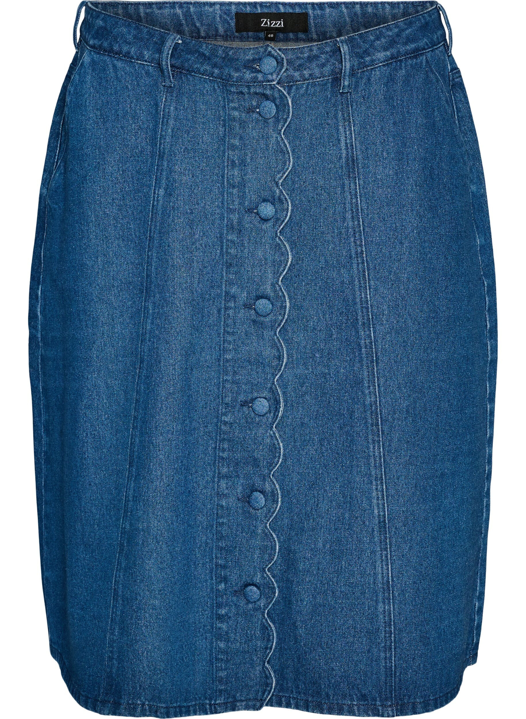 A-line denim skirt with wavy button placket